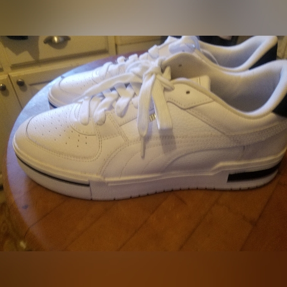 Puma White Black GV Special Athletic Shoes Sneakers Men's Size 12 - Picture 2 of 8